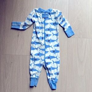Hanna Andersson baby pajamas, size 6-12 mos 70 cm shark print
